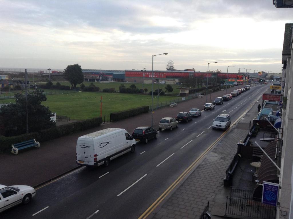 North Parade Seafront Accommodation Skegness Exteriör bild